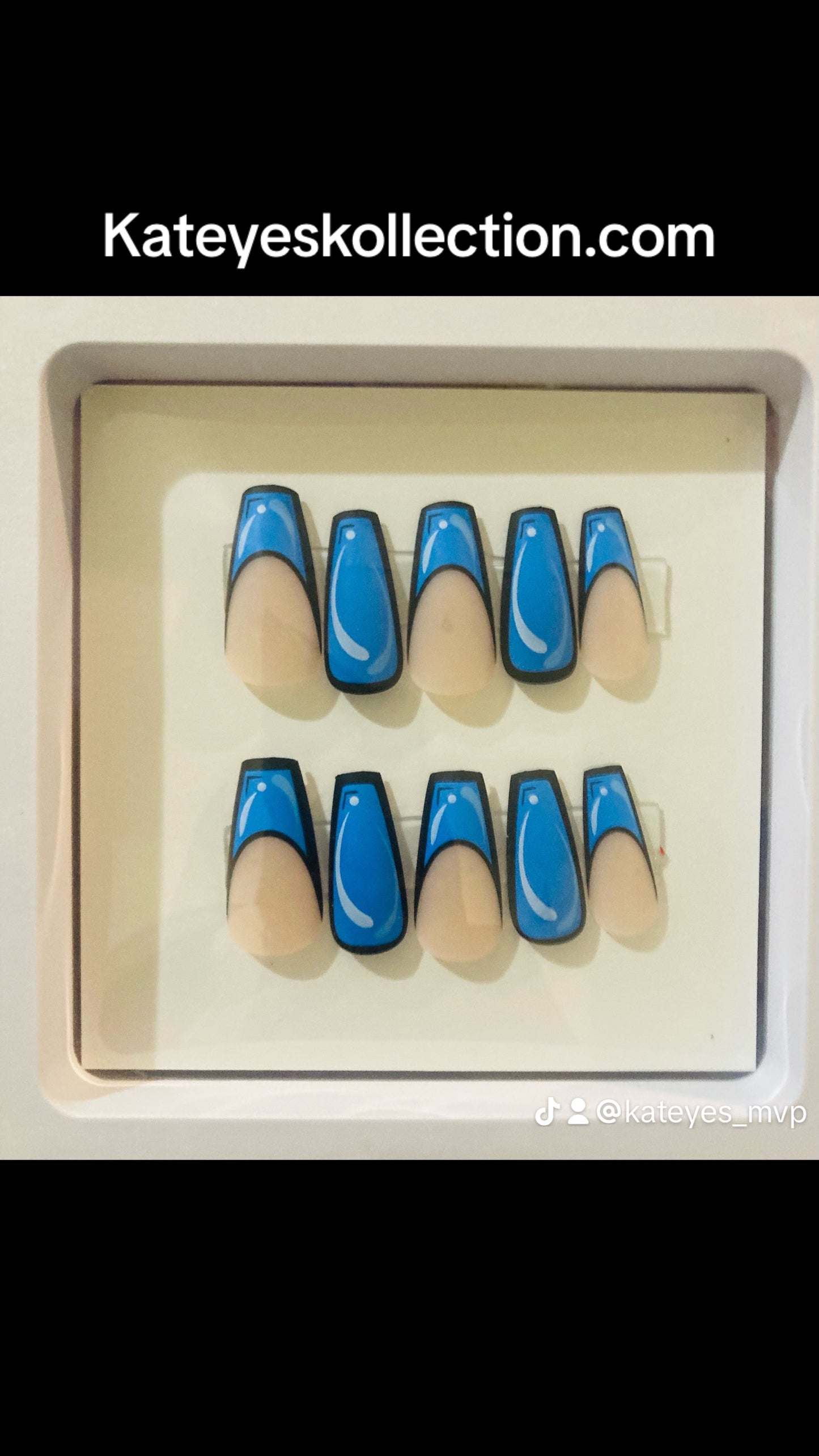 Blue Cartoon Nails